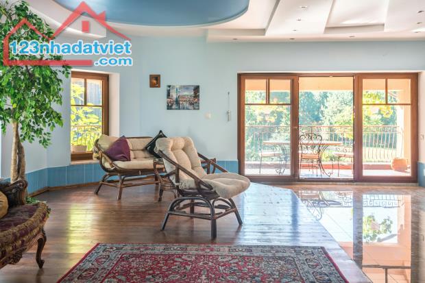 Giảm 3 Tỷ - Lô Góc 2 Mặt Tiền Kinh Doanh - Phan Bá Phiến- 210m2-Ngang 15m- Giá : 16 Tỷ - 1