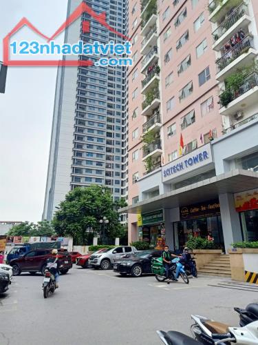 Bán ĐẤT tặng Nhà 2T Mễ Trì Hạ, 82m, Lô góc, ô tô tránh, KD đỉnh, xây Tòa VP, CHDV Vip