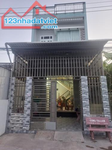 cần bán căn nhà và đất đang ở tại Khóm 7 phường 7, đường sông Gành Hào, TP Cà Mau. - 1