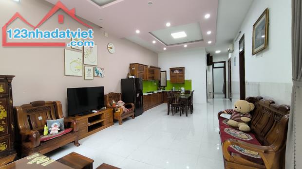 Cho thuê nhà biệt thự khu Nam Việt Á - 200m2 - 3 PN - đầy đủ nội thất! - 3