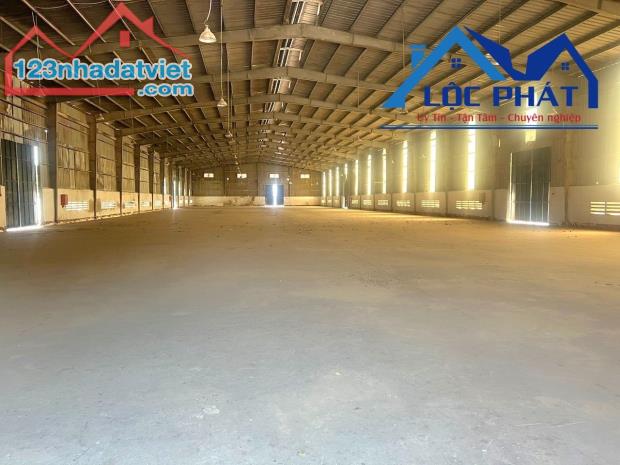 Cho thuê xưởng 13.500m2 giá 240 triệu -Phước Tân-Biên Hòa-Đồng Nai