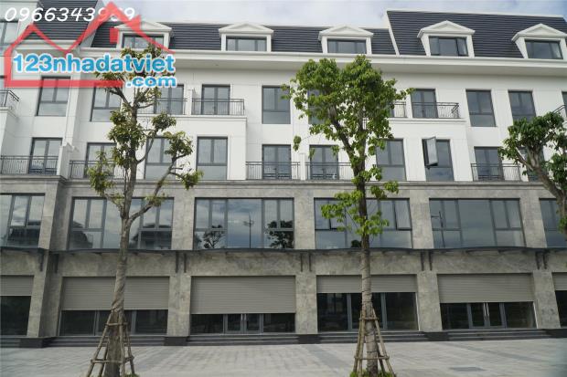 SHOPHOUSE MẶT ĐẠI LỘ NAM SÔNG MÃ  67M, VỈA HÈ 11M. CHIẾT KHẤU SIÊU TỐT 30% +4%. LÃI 0% ÂN - 4