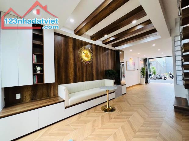 HOT 👉 Mặt Tiền K300 đường B6 ✅ 5x20, 2 Lầu Sân Thượng 💯 20 Tỷ TL - 2