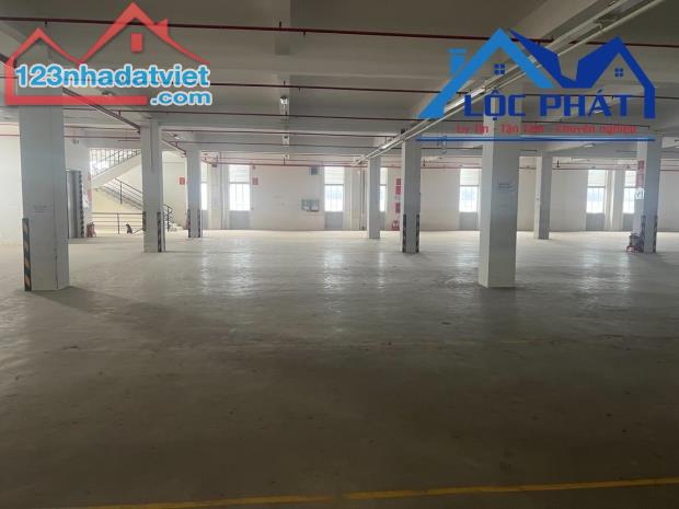 Cho thuê nhà xưởng 12.000m2 xã Thiện Tân Vĩnh Cửu Đồng Nai, giá 500 triệu - 2