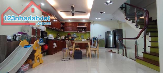 DV Dọc Bún Vạn Phúc 50m 6 tầng mt5m, ở sướng, hướng ĐN mát mẻ, an sinh đỉnh, KD tốt - 3