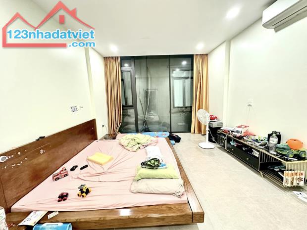 Bán Nhà Riêng Ngõ 69A Hoàng Văn Thái 42m2 x 4 Tầng, Nhà Đẹp, Ô Tô Cạnh Nhà Giá Chỉ 7,x Tỷ - 4
