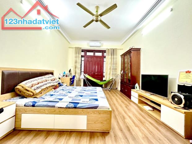 Bán nhà phố Trương Định 2 thoáng, gần ô tô, ngõ rộng 47m2 giá 5.8 tỷ - 2