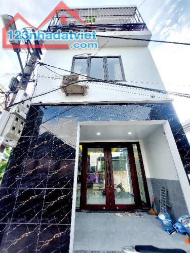 NHỈNH 4 TỶ CÓ NHÀ MỚI ĐẸP 65M2 x 3 TẦNG, TẢ THANH OAI