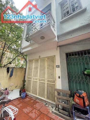 Bán nhà ĐẸP Thanh Lân 32m2, 4T, nhỉnh 3 tỷ , Lh: 0984417892. - 3