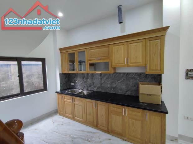 Nhỉnh 3 tỷ có ngay lô góc 2 thoáng 32m2x5 tầng xây mới Kim Chung - Hoài Đức - 2