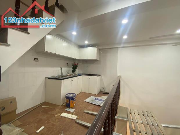 Bán Nhà Tây Sơn Đống Đa 28m Đẹp - 4