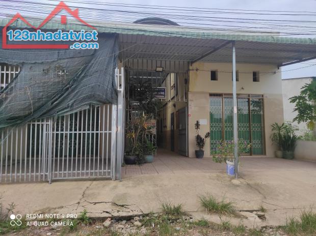 18 phòng trọ Hội Nghĩa, Tân Uên, 500m2, doanh thu 25 triệu/tháng