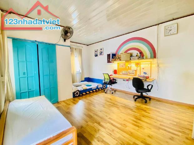 NGUYỄN KHUYẾN – NGANG HƠN 6M – 40MV – NHÀ THIẾT KẾ THEO PHONG CÁCH HOMESTAY NGỌT NGÀO - 4