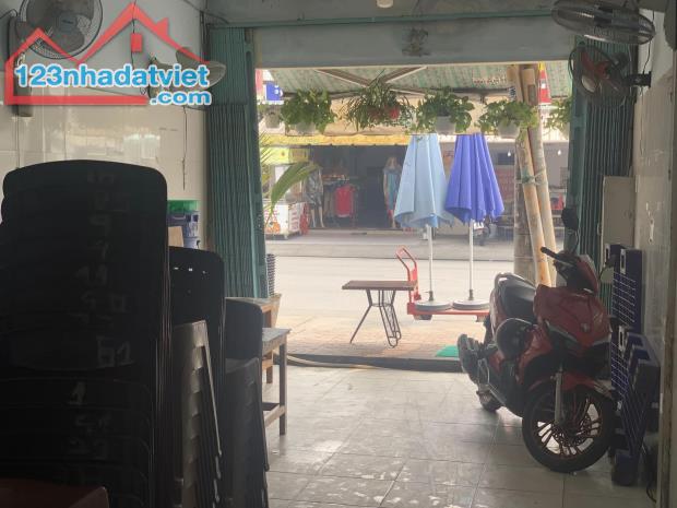 BÁN NHÀ MẶT TIỀN M2 ĐƯỜNG SỐ 17 CHỢ TÂN QUY· QUẬN 7 - NHỈNH 14 TỶ TL. - 3