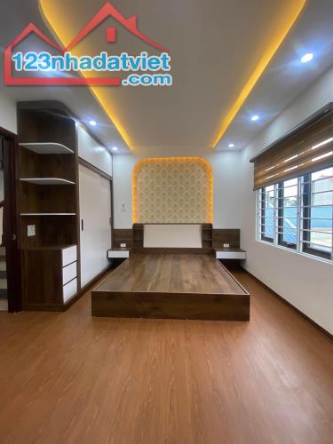 Nhà 5T-30m2 Sau KĐT Glexemco Lê Trọng Tấn Hà Đông Chỉ Nhỉnh 2 tỷ Thoáng Trước Sau - 2