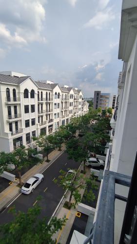 🏘️CHO THUÊ NHÀ 5 TẦNG THANG MÁY🏘️
KHU MAHATTAN VINHOMES GRAND PARK QUẬN 9 - 4