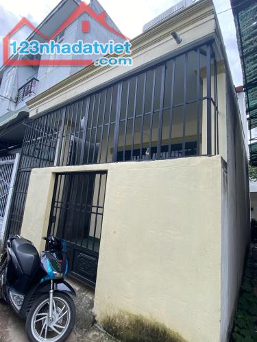 Bán nhà cấp 4 hẻm Đường Số 8, Linh Xuân 53m2 sổ hồng 3.3 tỷ. Lh:0903376222.