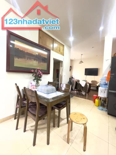 Bán nhà lô góc, ô tô dừng đỗ DT 79.9m2 phố Lý Nam Đế-Hoàn Kiếm  giá chỉ : 25.8  tỷ - 2