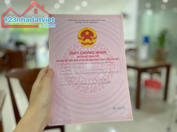 BÁN ĐẤT BÌNH CHÁNH - TRẦN QUANG NGHỊ - ĐƯỜNG 6M - DT 6 X20 - GIÁ CHỈ 1.x TỶ. - 2