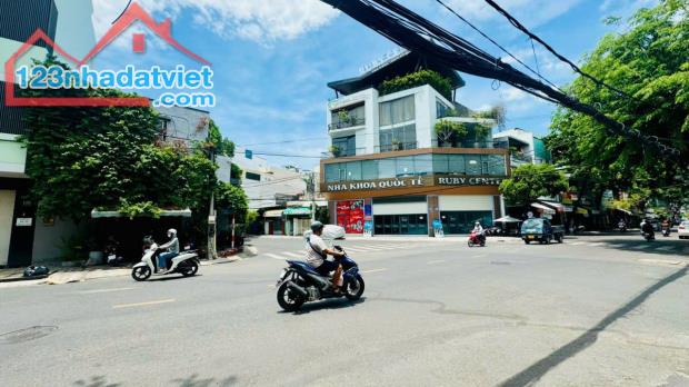 Bán lô góc mặt tiền Trần Nhât Duật gần biển Nha Trang chỉ 10,5 tỷ - 2