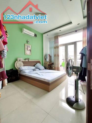 Bán Nhà 2 Tầng, 70m2, Ngay Ngã 4 Xã, Hương Lộ 2, Bình Tân, Giá 2.x Tỷ - 3