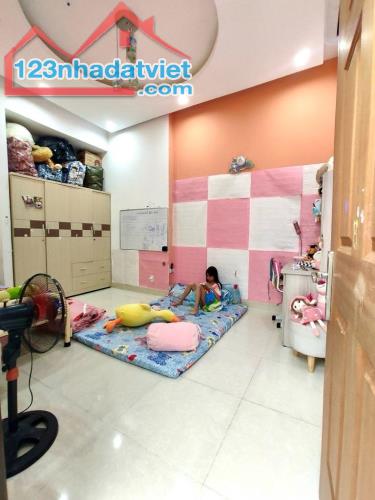 Bán Nhà 2 Tầng, 70m2, Ngay Ngã 4 Xã, Hương Lộ 2, Bình Tân, Giá 2.x Tỷ - 4