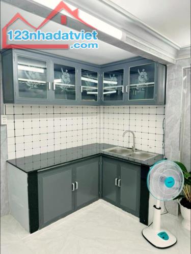 Bán Nhà 3 Tầng Mới Đẹp, Hương Lộ 2, Bình Tân, SHR, 25m2, 2 Tỷ Nhỉnh - 2