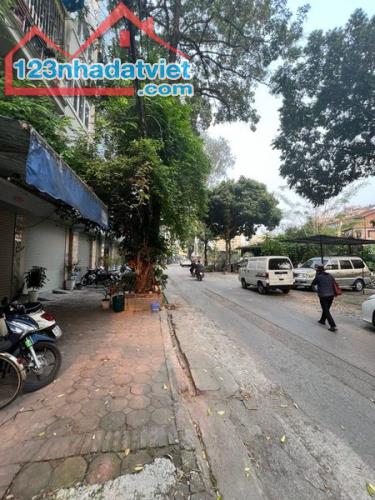 Bán đất Tam Trinh phân lô bàn cờ 60m mt4m vỉa hè đá bóng - 2