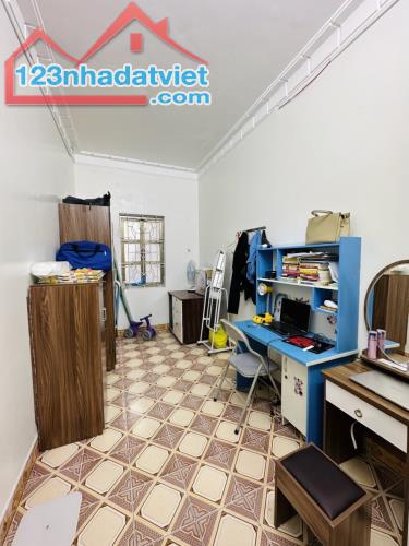 Bán nhà mặt ngõ Nam Pháp diện tích 40m 3 tầng kinh doanh, bán hàng cực đẹp - 3