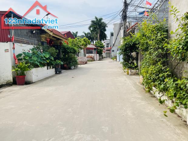 Bán lô đất Quỳnh Hoàng, Nam Sơn, An Dương 47m giá chỉ hơn 900tr  LH 0979087664 - 2