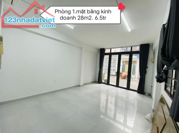 Chính chủ cần cho thuê căn hộ dịch vụ gồm 5 phòng, có lối đi riêng, tại 84/45/10 Huỳnh - 2