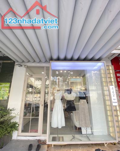 CẦN SANG NHƯỢNG SHOP QUẦN ÁO NỮ TẠI 442 NÚI THÀNH, HÒA CƯỜNG BẮC, HẢI CHÂU