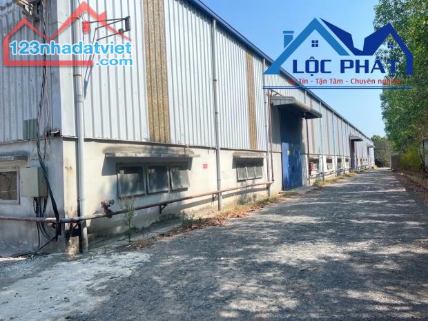 Cho thuê xưởng GIÁ SIÊU RẺ 13.500m2 Phước tân Biên Hòa Đồng Nai chỉ 240 triệu