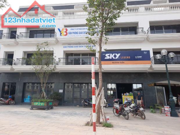 Shophouse vốn hơn 1 tỷ, ngay trung tâm thủ phủ công nghiệp, gần SamSung thái nguyên