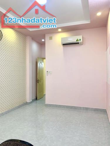 Nhà Đẹp - 4 tầng - Gía Rẻ Nhỉnh 5 tỷ - Bình Thạnh - 2