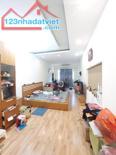 Bán nhà phố Tây Sơn, Đống Đa ô tô tránh, tiện kinh doanh 3 tầng 63m2 giá 16.8 tỷ - 3