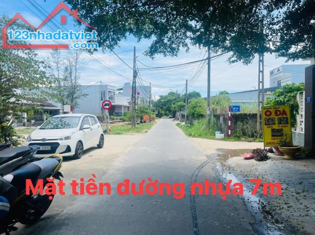 Nhỉnh 2 tỷ sở hữu lô đất này Mt Khái Tây 1 vừa ở vừa kinh doanh  Dt 100m Khu dân cư