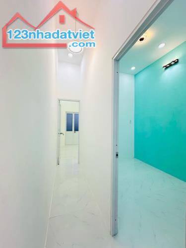 Nhà Bán Ngay Nguyễn Sơn - 22m² - 2 Tầng - Nhà Mới - Hẻm 4m thông - Tân Phú - 2.63 Tỷ TL - 3