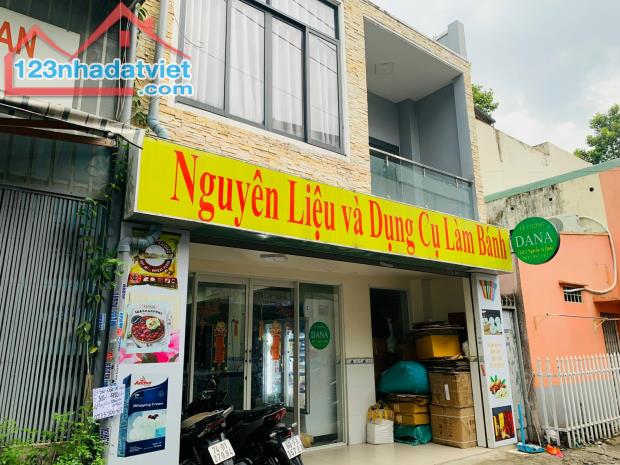 Bán Nhà 1 Trệt 1 Lầu Mặt Tiền Chợ Phường Tân Tiến cách đường Nguyễn Ái Quốc 1 xẹc chỉ 20M - 2