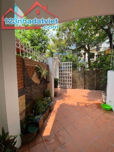 Bán Nhà Nguyễn Văn Cừ, Long Biên 52m2, 4T giá 8,2 tỷ (có sân rộng thoáng) - 5