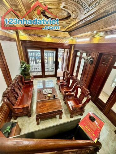 Cần bán nhà đầu ve 4 tầng mặt đường Tôn Quang Phiệt, Phường Đông Thọ, Tp. Thanh Hóa 120m2 - 4