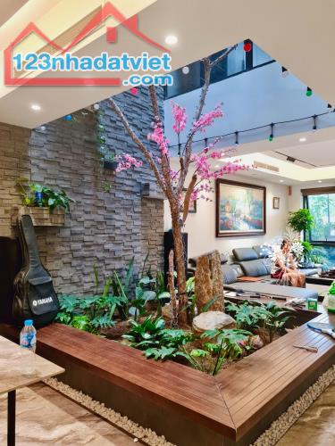 [KD Sầm Uất] Bán nhà Phố Trích Sài,110m2X5T,MT 7m, Giá 32.8 tỷ, view Hồ Tây. - 1