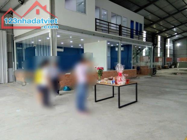 Cho Thuê Kho Mặt Tiền VÕ NGUYÊN GIÁP 900m2 - 4