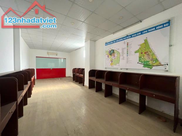 Bán Nhà 1 Trệt 4 Lầu Mặt Tiền đường Đồng Khởi, đối diện Cây Xăng Quân Đội sát Bệnh Viện ĐN - 2