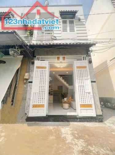 Ngay khu Công Nghiệp Tân Phú Trung bán Căn nhà 129m2 , 520 triệu