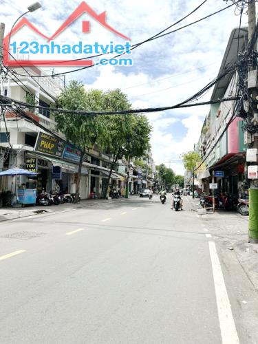 Nhà mới 4*11m/2lầu vị trí đắc địa mặt tiền Hưng Phú P10Q8 (SHHC) - 2
