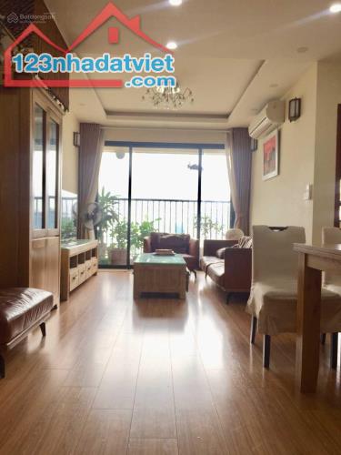 Cho thuê căn hộ chung cư Green Stars 234 Phạm Văn Đồng, Căn 2PN tầng trung view thoáng - 1