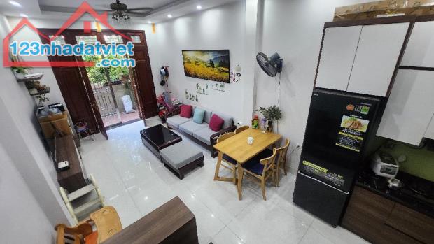 Bán nhà CỰC ĐẸP Tây Mỗ, Lô góc cực thoáng,  FULL nội thất đẹp, 4 tầng, View vườn xanh mướt - 3