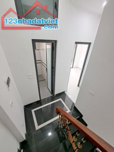 Bán Nhà Hoàng Văn Thái - Thanh Xuân, Lô góc, Ôtô, DT40m2, 5 Tầng, Giá 11.x tỷ - 4