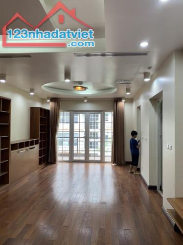 Cho thuê nhà Nguyễn thị thập cầu giấy 90m2x6T, thông sàn, cầu thang máy làm vp spa lớp học - 4